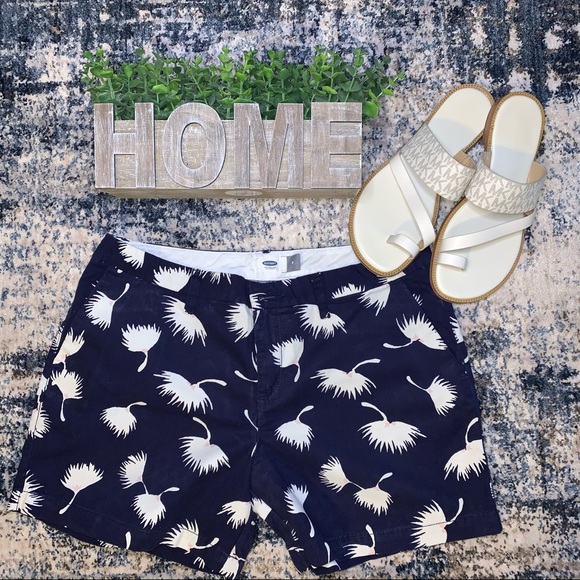 Old Navy Pants - Old Navy Blue Khaki Palm Trees Casual Shorts